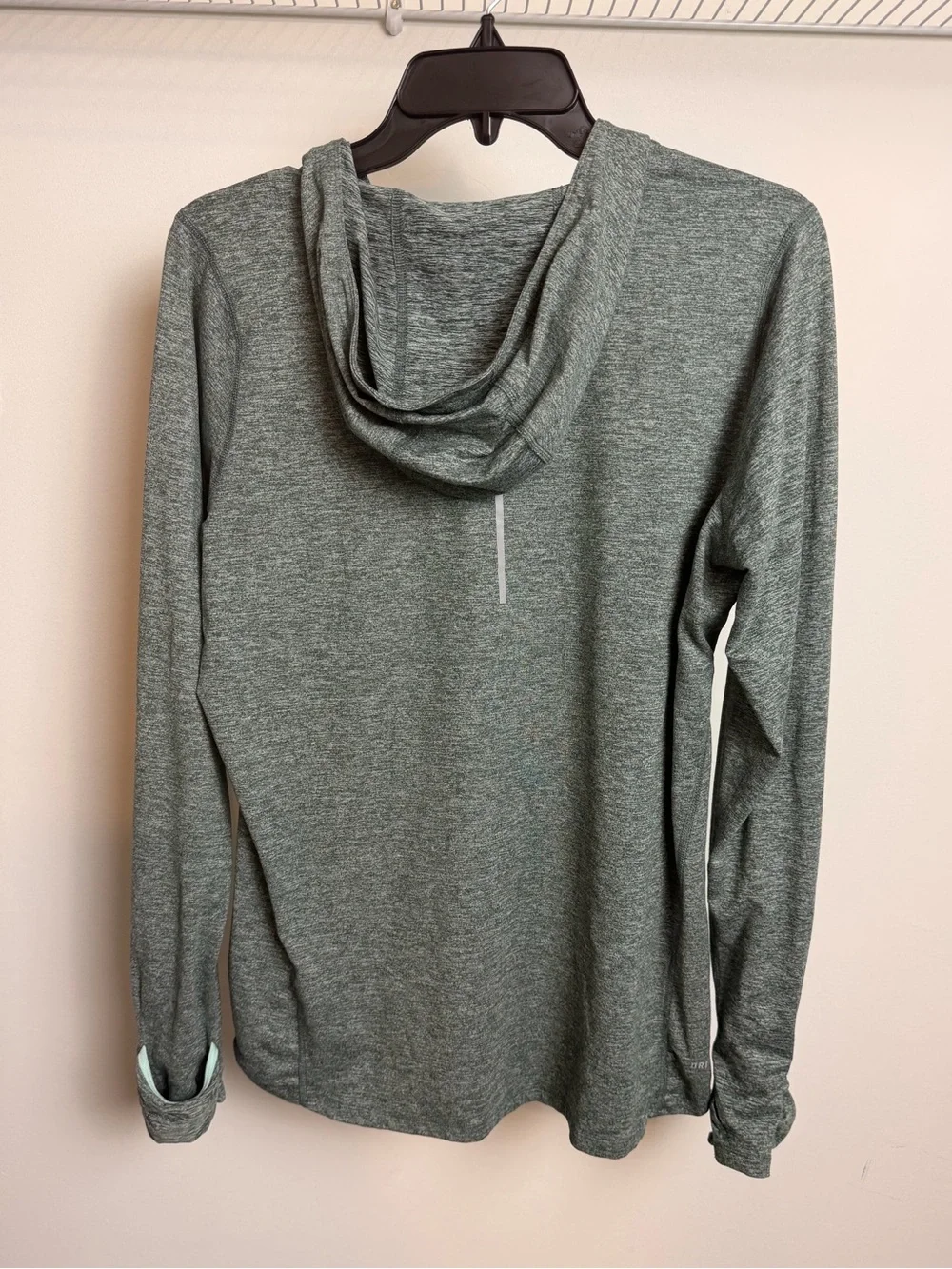 Nike Dri-FIT Green/Blue Heather Hooded Long Sleeve Women’s Large w/ Thumb Holes